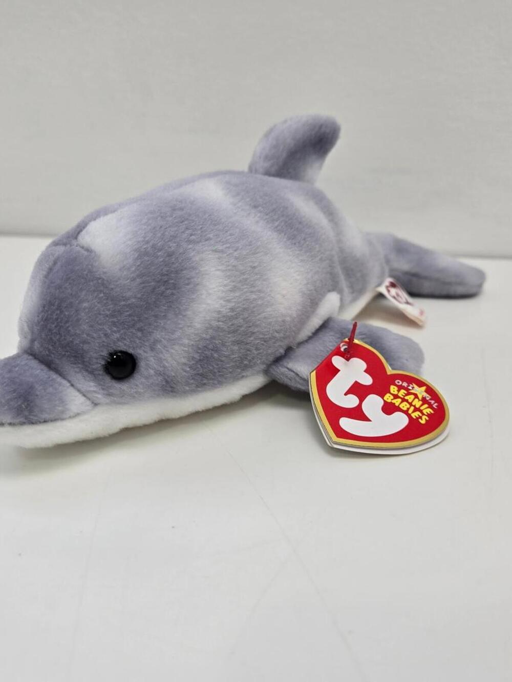 Ty Beanie Baby “Starboard” the Dolphin *Rare* (8 inch)